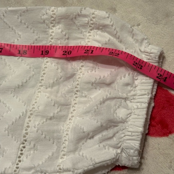 Trina Turk White 3/4 Sleeve V-Neck Blouse - Picture 8 of 9